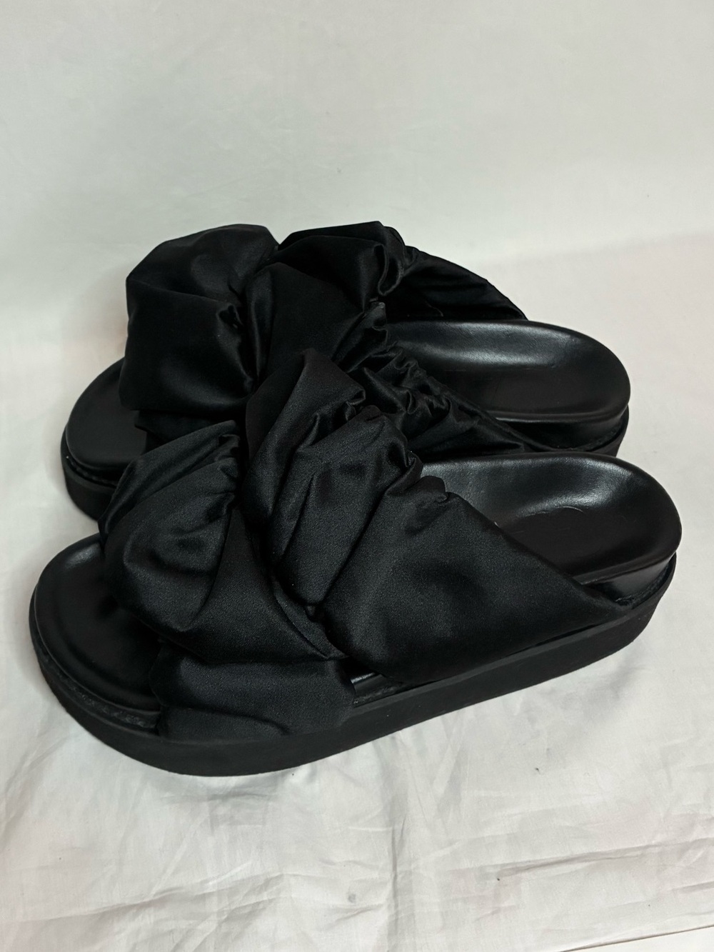 GANNI Ruched Crossover Platform Sandals - Picture 8 of 12